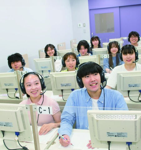 日本外国語専門学校