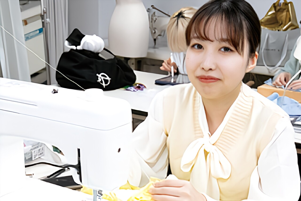 東京服飾専門学校